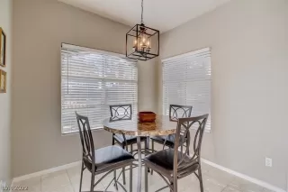 Photo #4: 2362990 Listing 