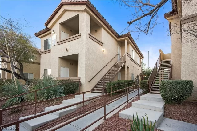 MLS: 2362995 Condo For Sale