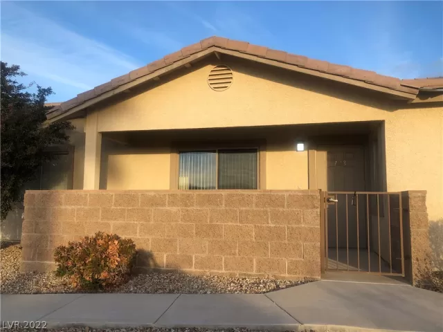 MLS: 2363008 Condo For Sale