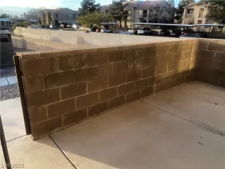 Photo #1: 2363008 Listing 