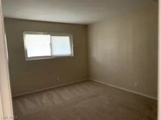 Photo #3: 2363040 Listing 