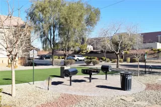 Photo #1: 2363051 Listing