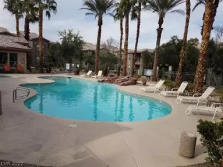 Photo #2: 2363074 Listing