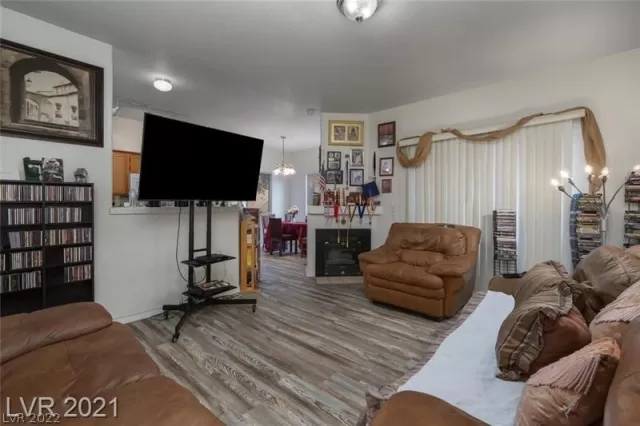 MLS: 2363075 Condo For Sale