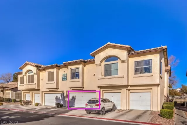 MLS: 2363142 Condo For Sale