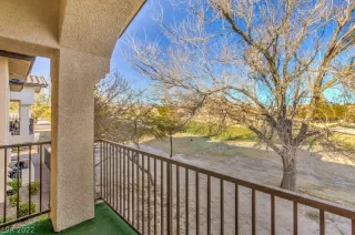 Photo #3: 2363142 Listing