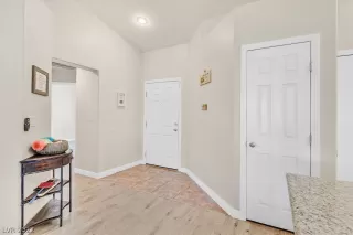 Photo #1: 2363150 Listing 