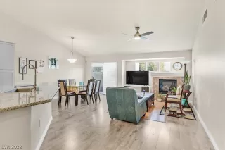 Photo #2: 2363150 Listing 