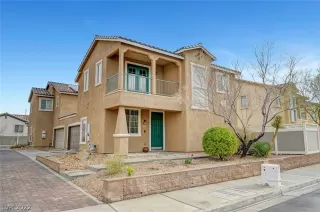 Photo #2: 2364233 Listing