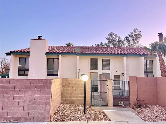 MLS: 2364238 Condo For Sale