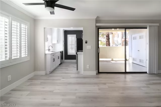 MLS: 2364283 Condo For Sale