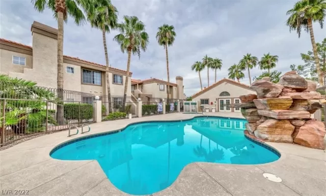 MLS: 2364303 Condo For Sale