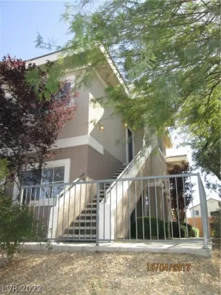 Photo #1: 2364325 Listing 