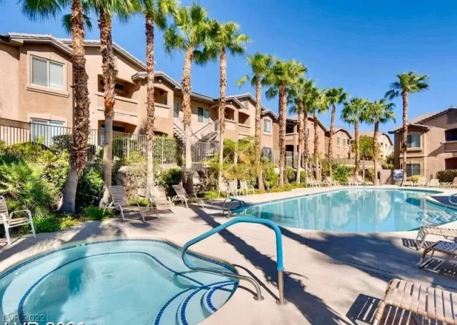 MLS: 2364366 Condo For Sale