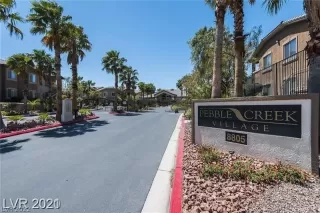 Photo #1: 2364366 Listing