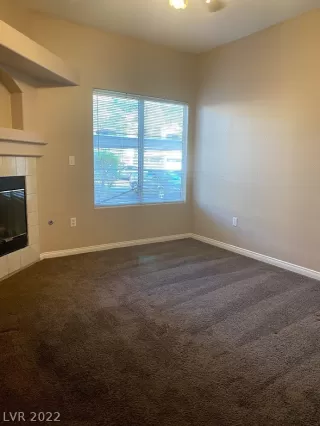 Photo #5: 2364411 Listing 