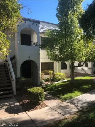 Photo #1: 2364412 Listing 