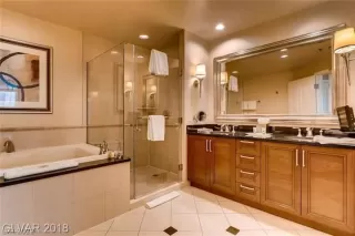 Photo #3: 2364448 Listing