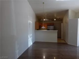 Photo #5: 2364469 Listing 