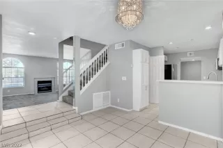 Photo #6: 2364470 Listing 