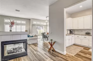 Photo #2: 2364480 Listing 