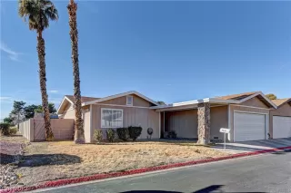 Photo #1: 2364489 Listing 