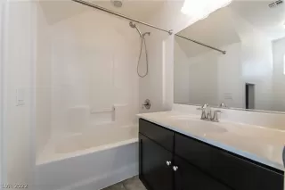 Photo #4: 2364541 Listing 