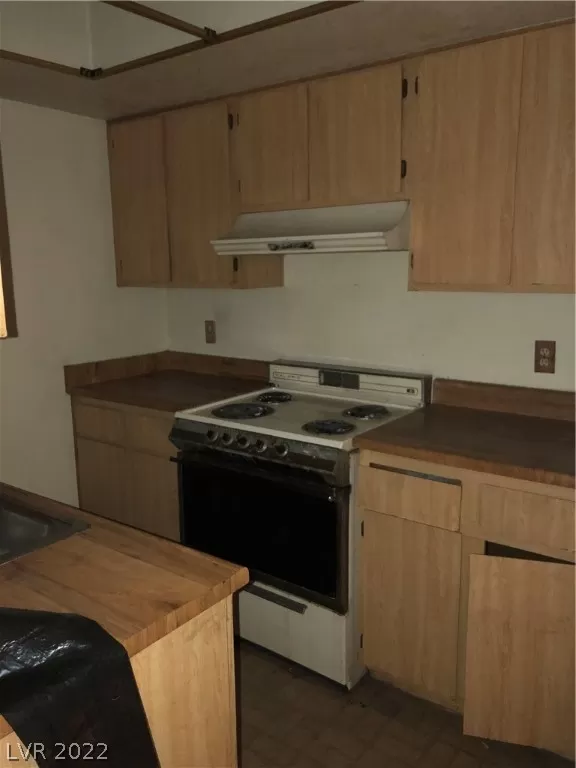 MLS: 2364545 Condo For Sale