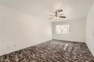 Photo #5: 2364575 Listing 