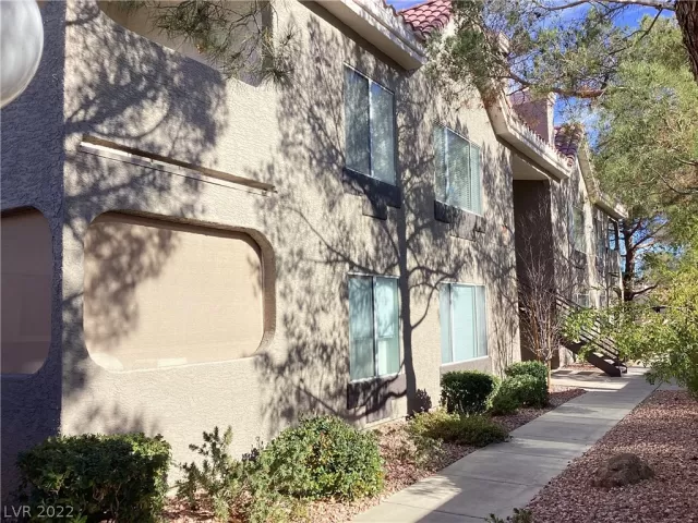 MLS: 2364595 Condo For Sale