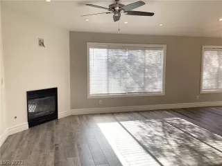 Photo #2: 2364595 Listing 