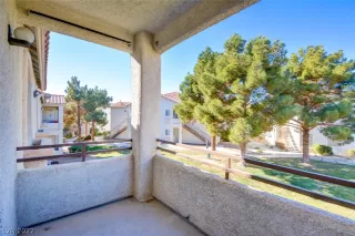 Photo #3: 2364612 Listing 