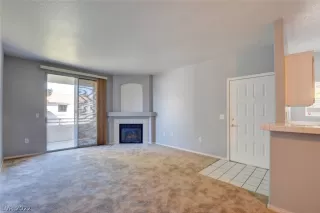 Photo #6: 2364612 Listing 