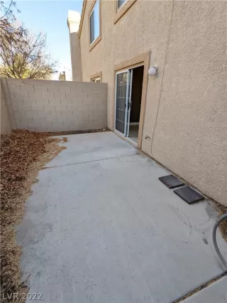 Photo #5: 2364676 Listing 