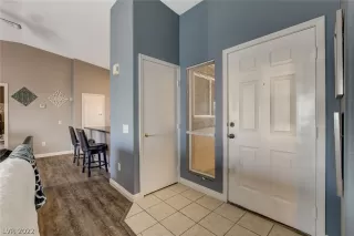 Photo #5: 2364696 Listing 