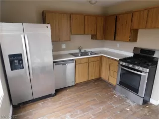 Photo #4: 2364776 Listing 