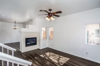 Photo #3: 2364807 Listing 