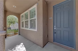 Photo #1: 2364860 Listing