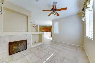 Photo #5: 2364873 Listing