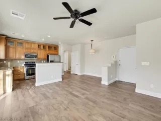 Photo #3: 2364903 Listing 