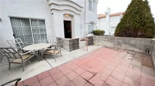 Photo #1: 2364913 Listing