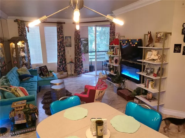 MLS: 2364930 Condo For Sale