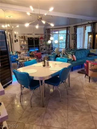 Photo #1: 2364930 Listing