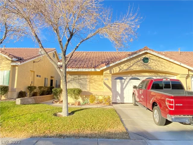 MLS: 2364954 Condo For Sale