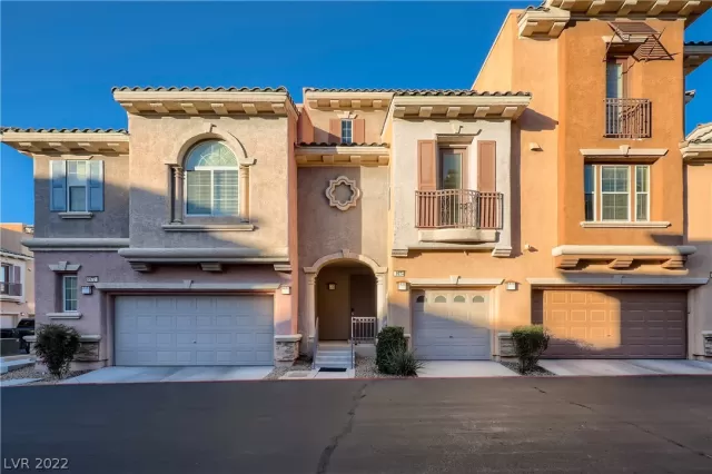 MLS: 2365030 Condo For Sale