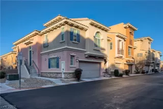 Photo #1: 2365030 Listing