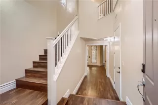 Photo #2: 2365030 Listing