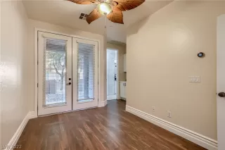 Photo #3: 2365030 Listing