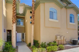 Photo #3: 2365033 Listing 