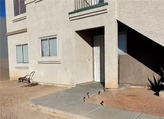 Photo #1: 2365056 Listing 